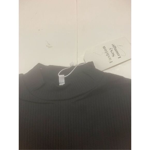 Ribbed Knit Corset Style Crop Top - Picture 6 of 7